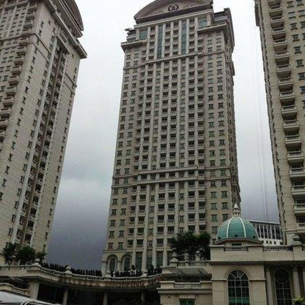 The Bellezza Suites